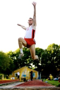 Andres hoppar längd